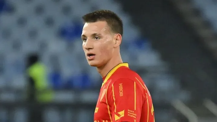 必一运动官方网站-隆戈：米兰外租前锋卡马尔达将继续留在莱切，直至赛季结束